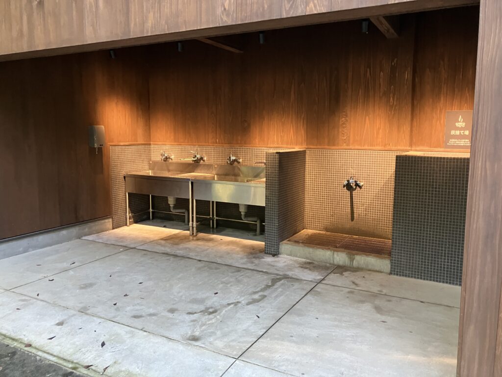 北山キャンプ場_サニタリー棟